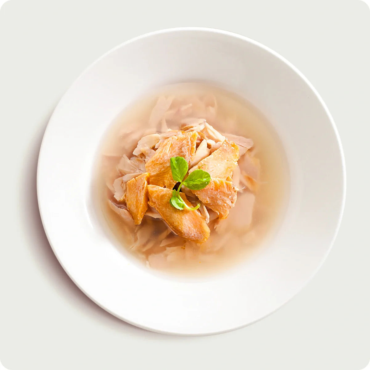 Chérie Signature Gravy Tuna in Gravy adding Salmon 80g.